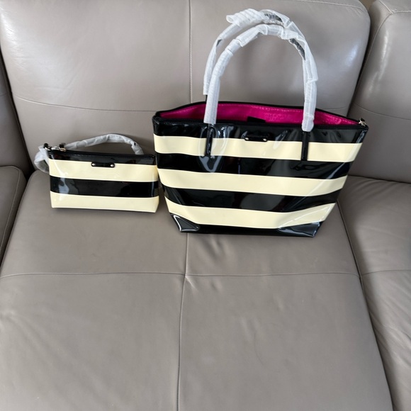 NEW Kate Spade Black and Cream Striped Tote w/ Matching Crossbody Bag - Picture 1 of 7